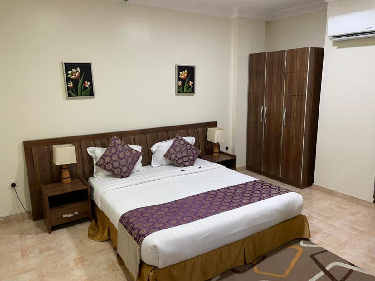 Enwan Suites Hotel Jubail Экстерьер фото