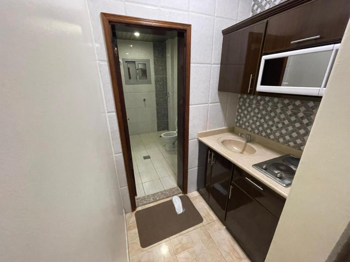 Enwan Suites Hotel Jubail Экстерьер фото
